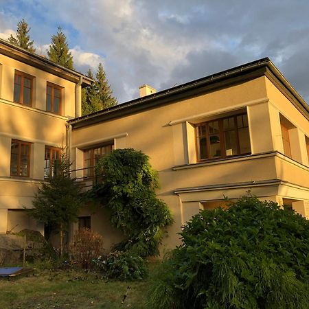 Vila Bellevue Jablonec nad Nisou Esterno foto